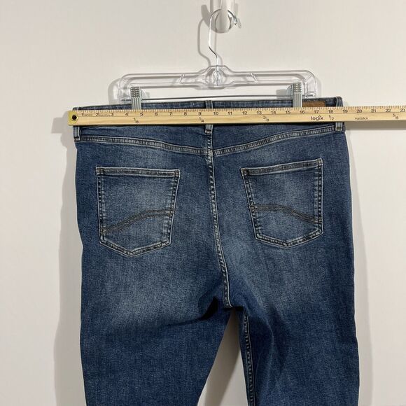 Fat Face Sway Size UK 18R Medium Blue Wash Slim Straight Leg Jeans W40 L27 - Picture 5 of 6